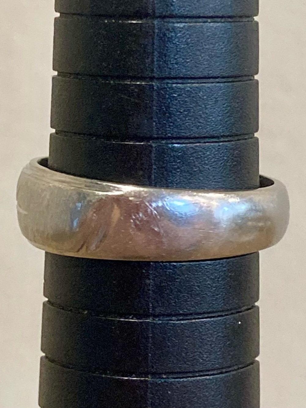 Silver Tone Star-Engraved Band Ring Size 9.5 - Picture 10 of 12